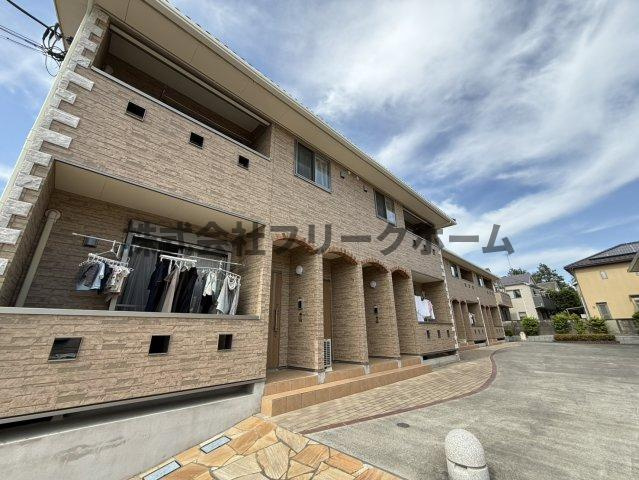 小金井市梶野町４丁目のアパートの外観
