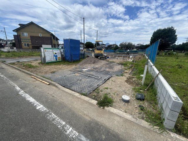 新築　前橋市川原町　2号棟の駐車場|駐車スペースは建物東側に並列2台分可能です！