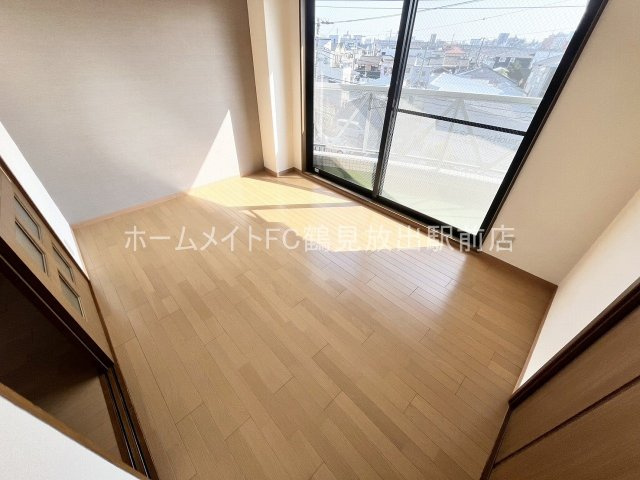 大阪市城東区鴫野東２丁目の賃貸マンションの洋室