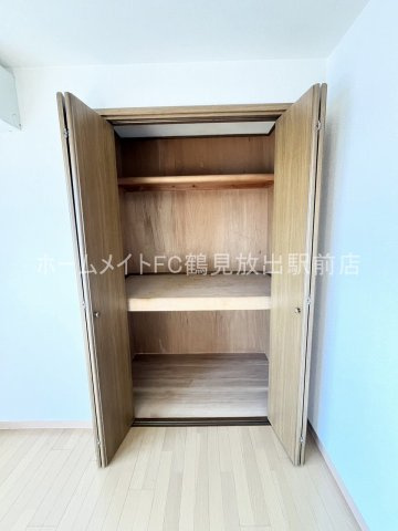大阪市城東区鴫野東２丁目の賃貸マンションの収納