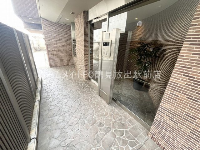 大阪市鶴見区今津北５丁目の賃貸マンションのバルコニー