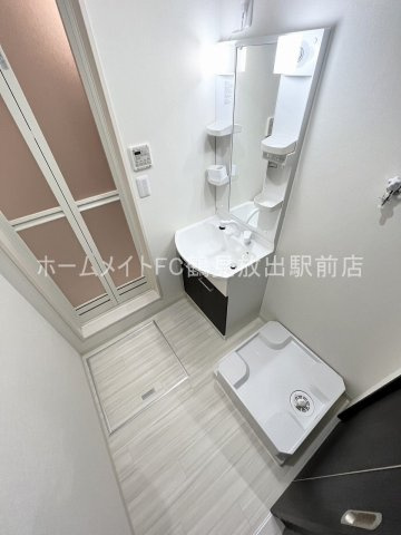 大阪市城東区東中浜５丁目のアパートの洗面所