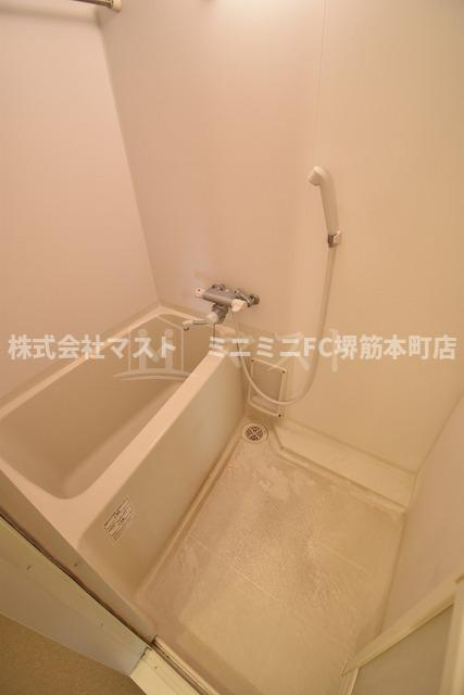 ネット内淡路町の浴室