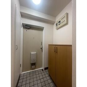 クレール武蔵小山の玄関