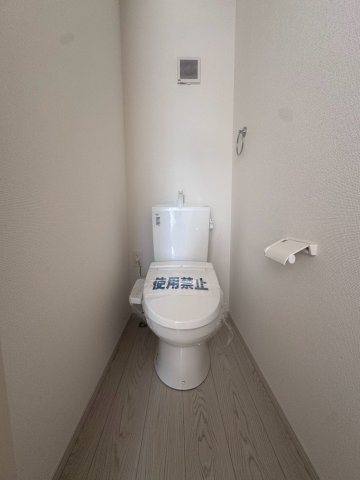 緑区梅里2丁目新築戸建のトイレ|キャンペーン対象物件です♪詳細は弊社ホームページもしくはスタッフまでお気軽にお問合せ下さいませ♪ お役に立てる自信があります♪