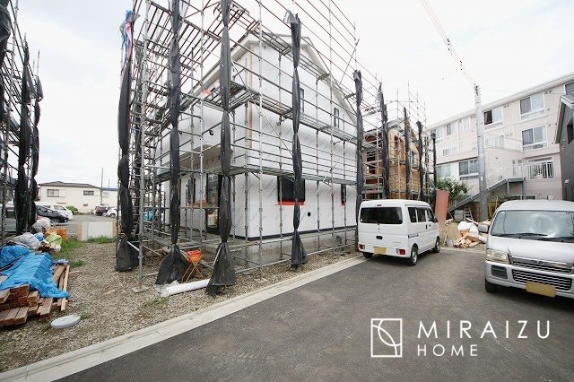 【外観】 | 贅沢な暮らしにぴったり設備が魅力♪家事導線の良い水回りで毎日綺麗家事もラクラク♪早朝、夜間問わず現地見学＆周辺環境ご案内致します♪
