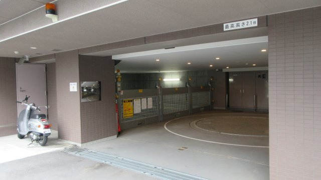 横浜市西区桜木町６丁目の駐車場のその他