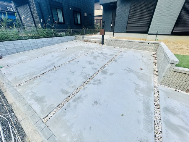 グラファーレ佐倉市江原台２丁目９期の駐車場