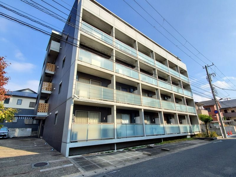 ドミール妙典の外観