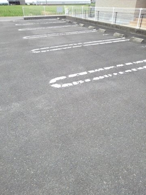【駐車場】 | コンフォルト　Ａ