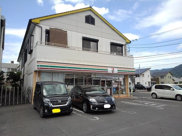 【周辺】 | コンフォルト　Ａ | セブンイレブン観音寺坂本店まで750m