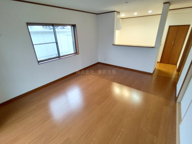 【居間・リビング】の画像