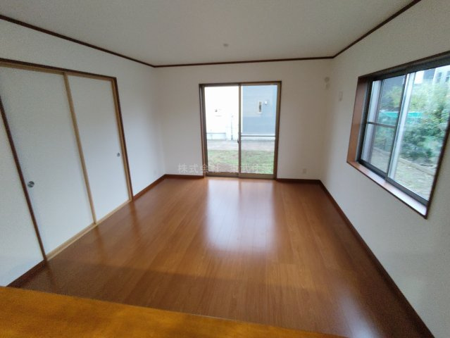 【居間・リビング】の画像