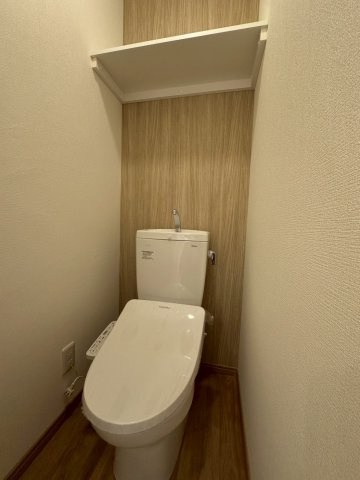 門真市舟田町のトイレ|1階・2階に箇所ございます