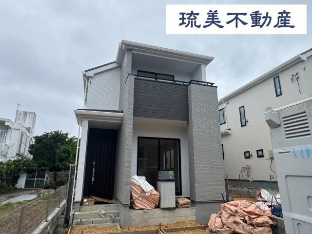 南風原町新川（全3棟）A号棟
