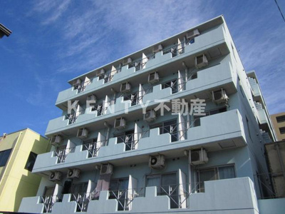 【外観】 | 栗泉堂ビル | 外観は落ち着いています