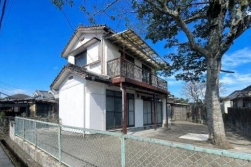都城市志比田町の中古一戸建
