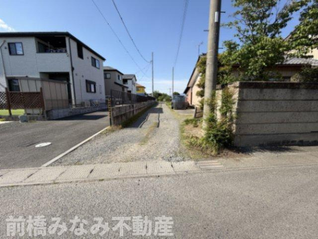 【建築条件なし土地】前橋市下佐鳥町　　約241坪　34条11号開発許可要　解体更地渡し　確定測量後渡し　の外観