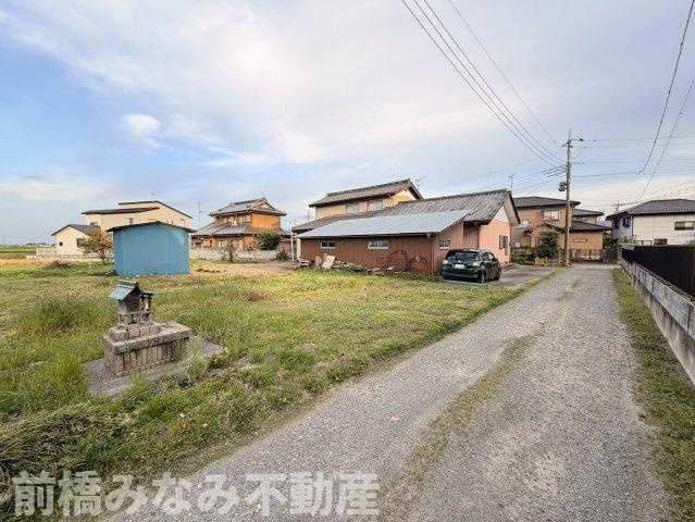 【建築条件なし土地】前橋市下佐鳥町　　約241坪　34条11号開発許可要　解体更地渡し　確定測量後渡し　の外観