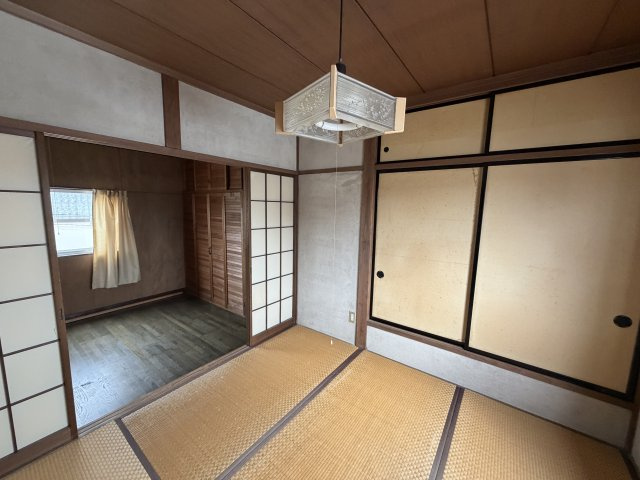 DIYやリフォームのベースに◎郡山市土瓜の2階建一戸建て福島県郡山市土瓜２丁目の和室|和洋のバランスが良く、間取り変更の相談も可能な2階寝室