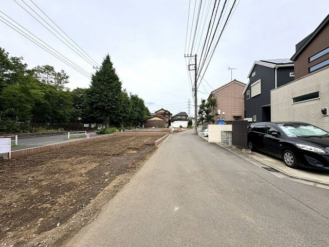 戸建 清瀬市下宿３丁目の前面道路含む現地写真