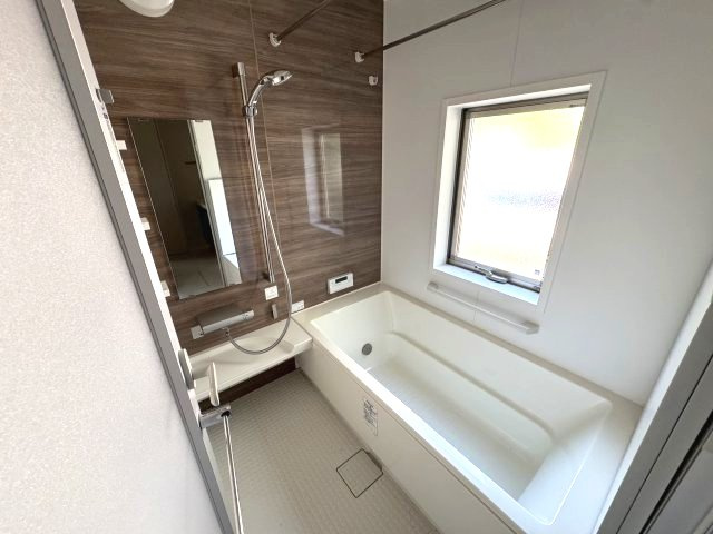 神戸市垂水区塩屋町６丁目戸建の浴室