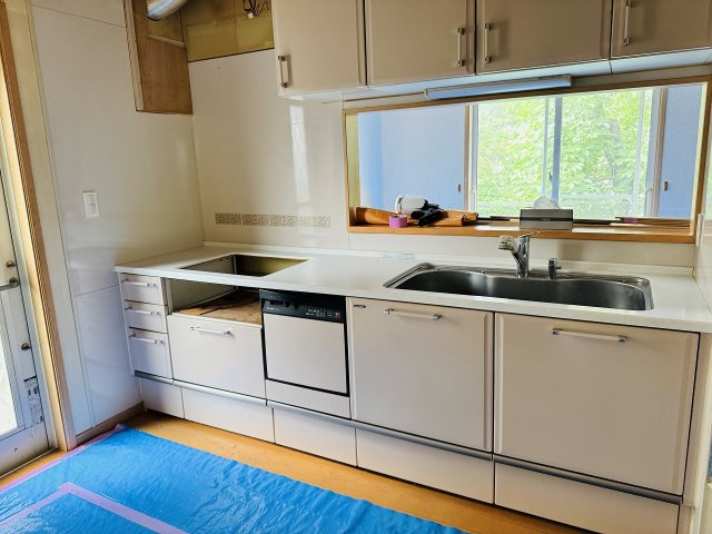 八王子市　片倉町　中古戸建て（5LDK）のキッチン|～使い勝手の良いシステムキッチン～