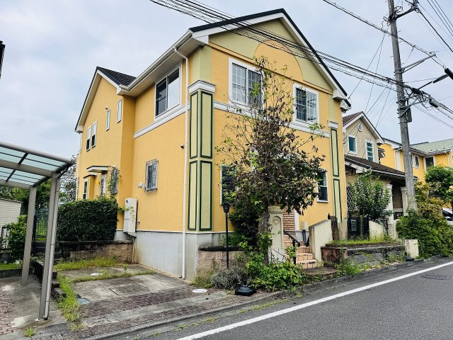 八王子市　片倉町　中古戸建て（5LDK）の外観|～片倉駅徒歩14分　内装リフォーム済　ゆとりのある5LDK住宅～