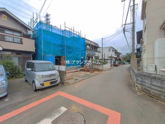 所沢市荒幡・全1棟　新築一戸建　～並列駐車2台可～の前面道路含む現地写真|現地写真（2026年7月7日撮影）
