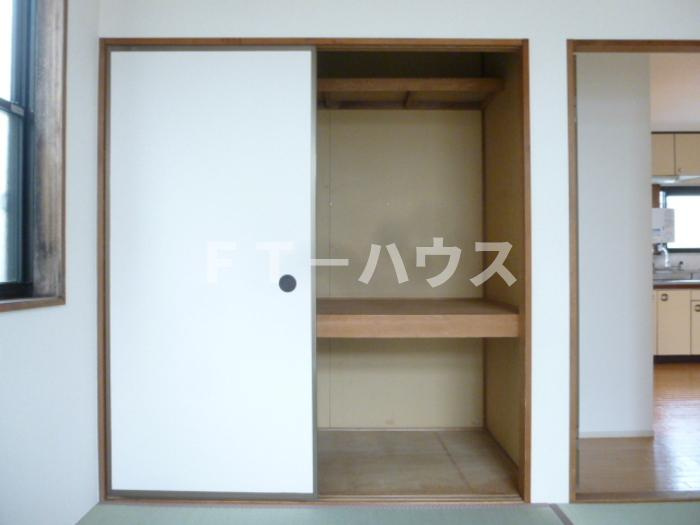 ヴィラ中山 C棟の収納|押入れ