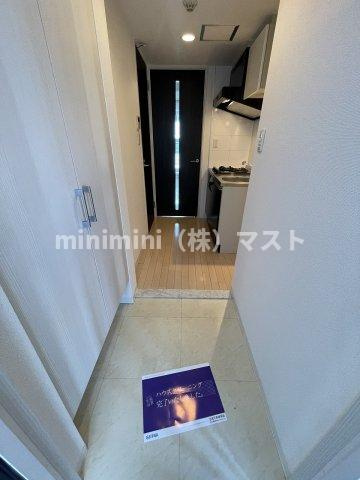ロイヤルレジデンス北梅田の玄関