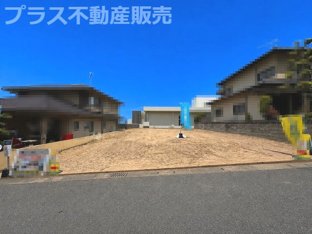 【外観】 | 福岡市博多区月隈6丁目1期　1号棟（全2棟）【仲介手数料無料・0円】 | 現地写真。プラス不動産販売なら、現場の全ての棟をまとめてご見学頂けます。