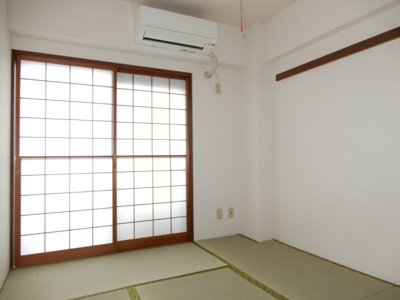 【寝室】