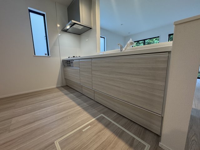 南風原町新川（全3棟）ラストC号棟のキッチン|C号棟　使いやすいシステムキッチン♪