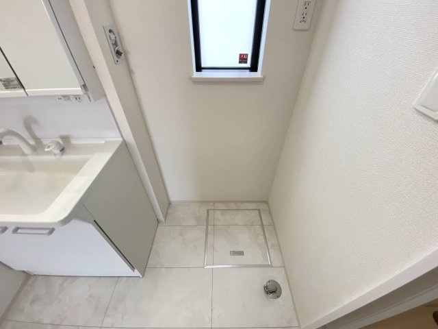 南風原町新川（全3棟）C号棟のランドリースペース|※同仕様写真です