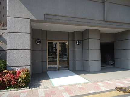大手町パークホームズのエントランス