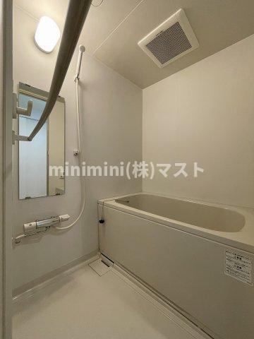 ルミエール南船場の浴室