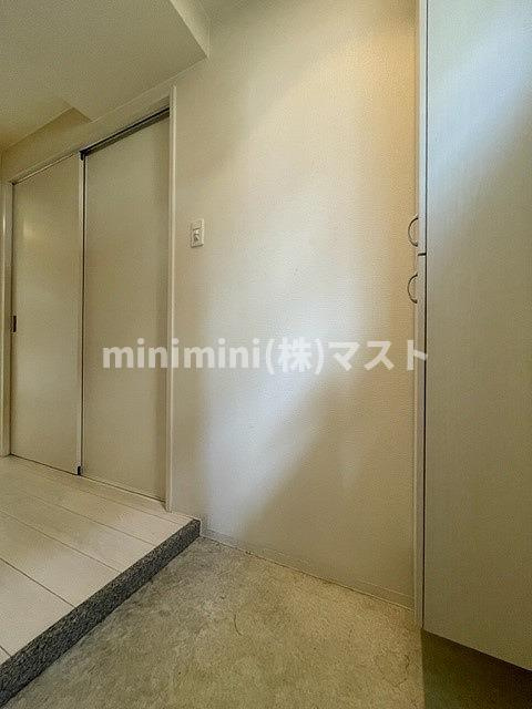 ルミエール南船場の玄関