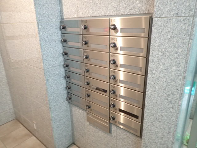 【エントランス】 | ラピス円山外苑