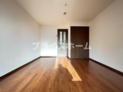 【居間・リビング】 | 初期費用おおよそ50,000円です!アーバンコート大濠西