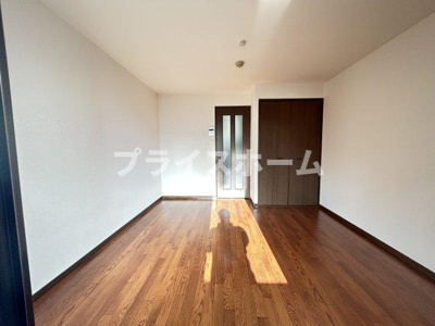 【居間・リビング】 | 初期費用おおよそ50,000円です!アーバンコート大濠西