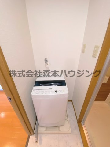 【設備】 | 　グランドハイツ2番館 | 室内洗濯機置き場です
※希望者に家電（洗濯機）設備サービス！