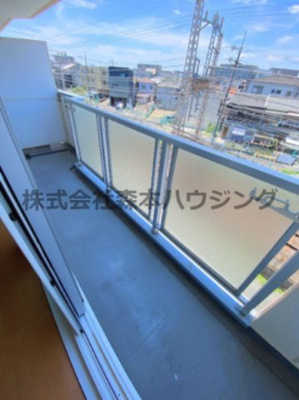 【バルコニー】 | 　グランドハイツ2番館 | 落ち着いた時間を過ごせるバルコニーです