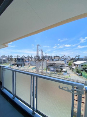 【展望】 | 　グランドハイツ2番館 | 室内からの眺望です