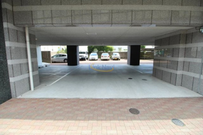 【駐車場】 | ＡＲＲＯＷ　ＦＩＥＬＤＳ壱番館