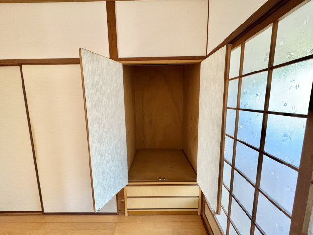 あさか荘の収納|※写真と現況に相違がある場合は、現況を優先します。