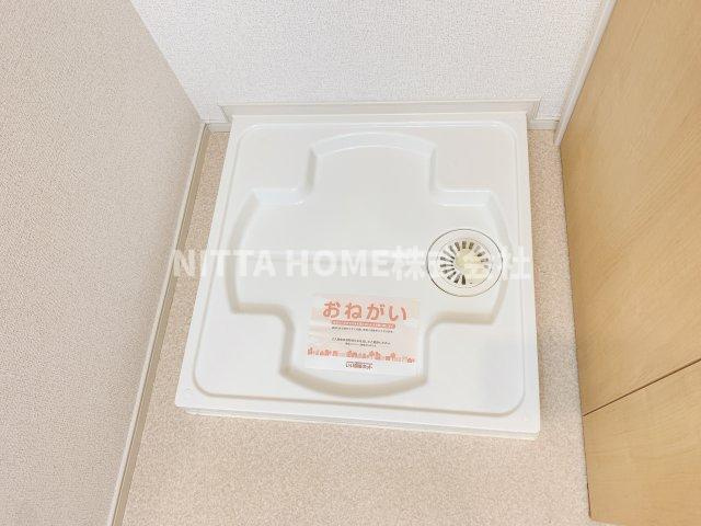 オーブ　コリーヌの洗面所|室内洗濯機置き場も完備♪