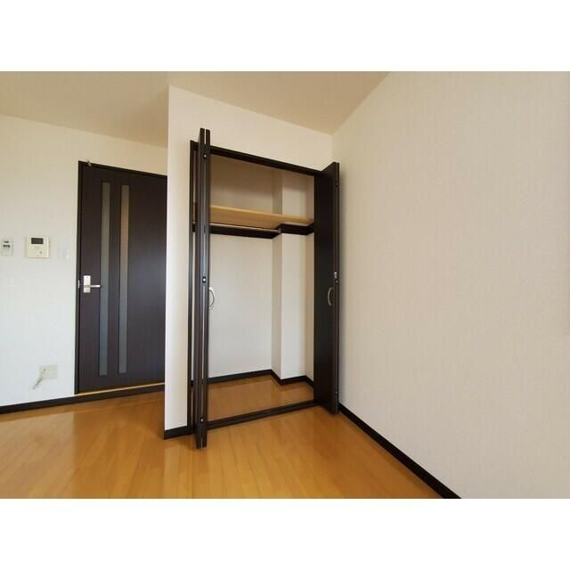 カーサノザキⅦの収納