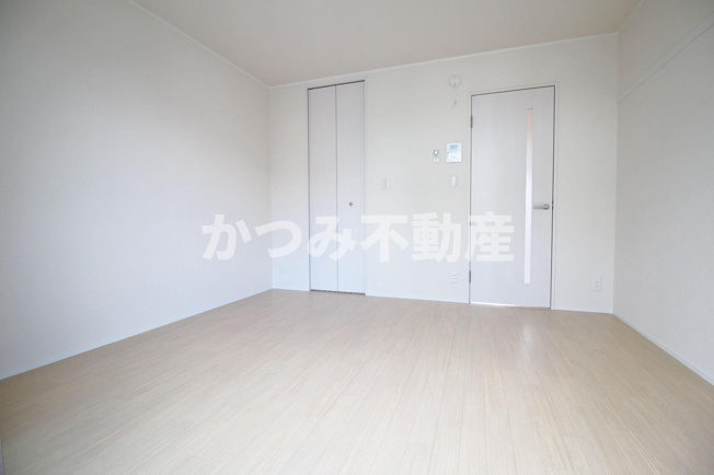 【寝室】 | スマイル | 他号室参考写真