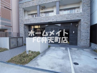 【エントランス】 | クリスタルグランツ大阪BAY | おしゃれなエントランスです